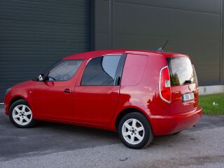Skoda Praktik Window Van Comfort N1 1.2 R4 63кВ