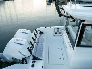 Wellcraft 28 Explorer Mercury 300 hp V8 XXL