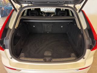 Volvo XC60 Inscription D4 2.0 140кВ