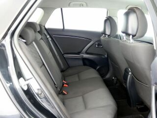 Toyota Avensis Linea Sol 2.2 D-CAT 130kW