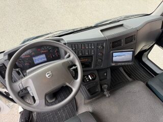 Volvo FL 250 4X2 LIFTING BOX 184kW