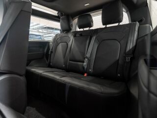 Land Rover Defender 90 X-Dynamic SE 3.0 183kW