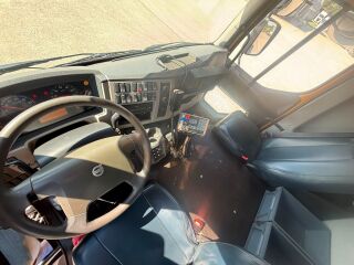 Volvo FL280 4x2 EURO6 + NOBRA PRESS 210кВ