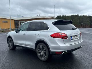 Porsche Cayenne 3.0 180kW