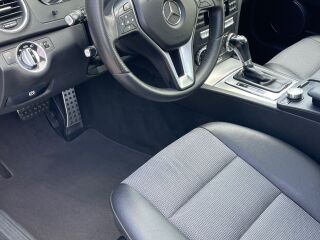 Mercedes-Benz C 220 AVANTGARDE 2.1 125кВ
