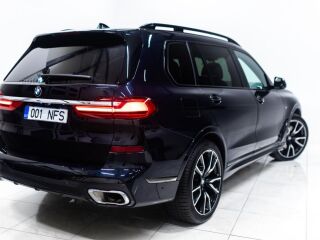 BMW X7 3.0 195kW