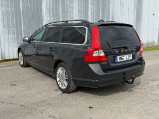 Volvo V70 Facelift Momentum 2.0 R5 D3 120кВ