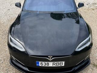 Tesla Model S 368kW