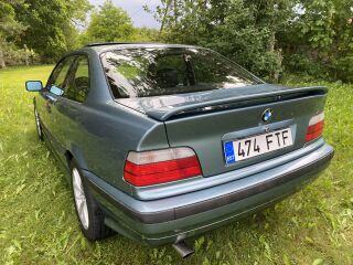 BMW 320 2.0 R6 110kW