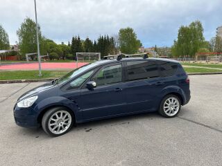 Ford S-MAX Titanium 2.0 103kW