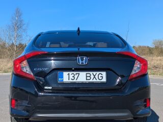 Honda Civic Executive Navi 1.5 VTEC Turbo 134кВ