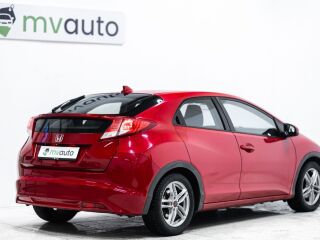 Honda Civic 1.8 104kW