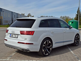 Audi Q7 3.0 200кВ