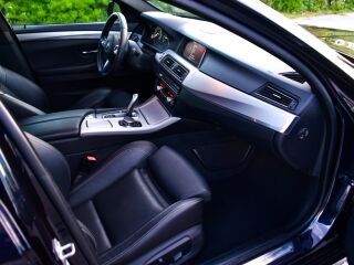 BMW 520 M-Sportpakett Shadowline xDrive LCI 2.0 B47 140kW