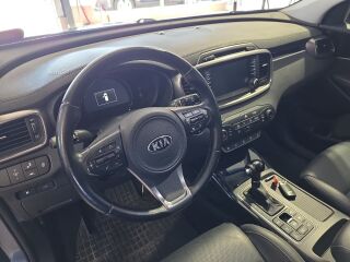 Kia Sorento 2.2 147кВ