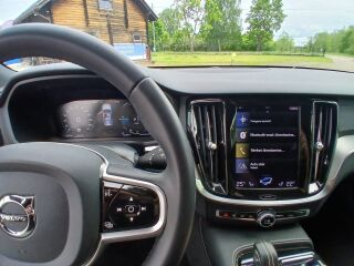 Volvo V60 T6 AWD R-DESIGN RECHARGE 2.0 251kW