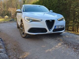 Alfa Romeo Stelvio Q4 2.1 154kW