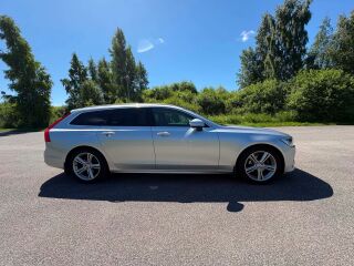 Volvo V90 2.0 140kW