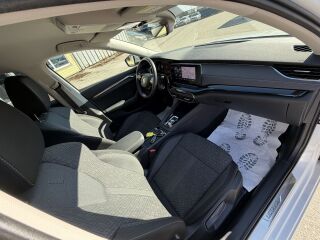 Skoda Octavia COMBI PLUS 1.4 R4 PLUG-IN HYBRID 55 + 110kW