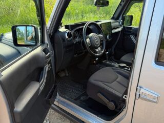 Jeep Wrangler Rubicon 2.8 R4 147кВ