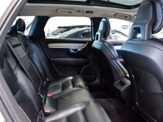 Volvo V90 Cross Country D4 AWD 2.0 140кВ