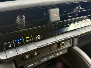 Toyota Land Cruiser SUV Prestige 2.8 D-4D 151kW