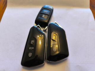 Volkswagen Golf Life 2.0 110кВ