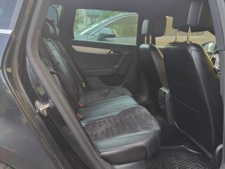 Volkswagen Passat Variant R-Line DSG 2.0 TDI 136kW