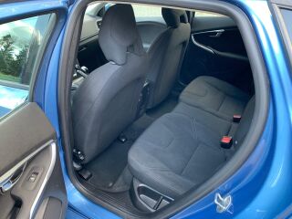 Volvo V40 2.0 140kW