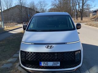 Hyundai Staria 2.2 130kW