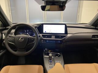 Lexus UX F SPORT Design 2.0 112kW