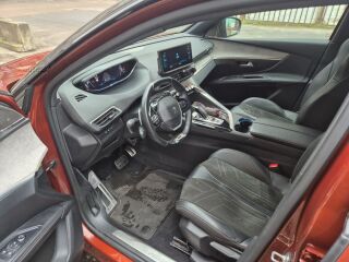 Peugeot 5008 1.5 96kW