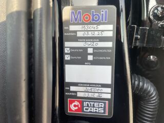 Volvo V60 MOMOENTUM BUSINESS INTELLI SAFE GEARTRONIC 2.0 R4 KERS MILD HYBRID B4 197 145kW