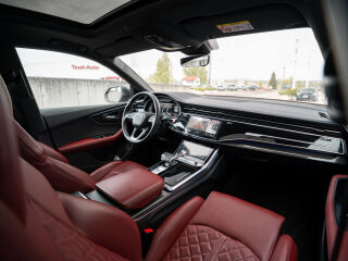 Audi SQ8 quattro 4.0 TFSI 373kW