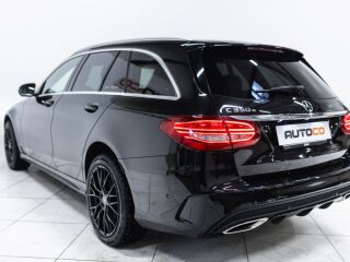 Mercedes-Benz C 350 e AMG Line 2.0 R4 205kW