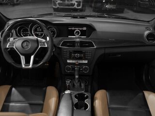 Mercedes-Benz C 63 AMG 6.2 336кВ