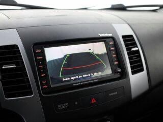 Mitsubishi Outlander Luxury ATM 2.4 125kW