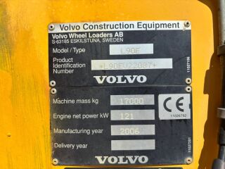 Volvo L90E 4x4 121kW