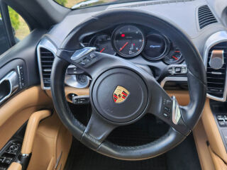 Porsche Cayenne 3.0 180kW