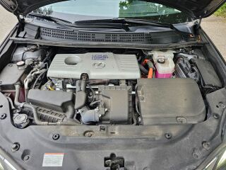 Lexus CT 200h 1.8 73kW