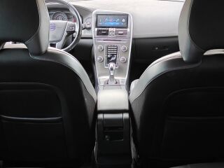 Volvo XC60 Momentum AWD MY15 2.4 D4 133kW
