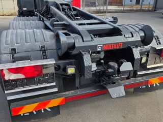 Scania P450 8X4*4 EURO 6 331kW