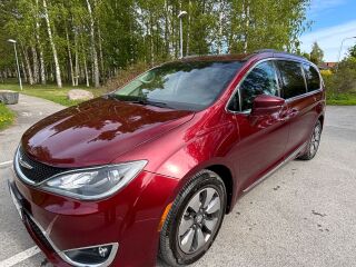 Chrysler Pacifica Touring L 3.6 214kW