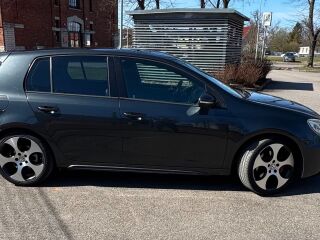 Volkswagen Golf GTI 2.0 147kW