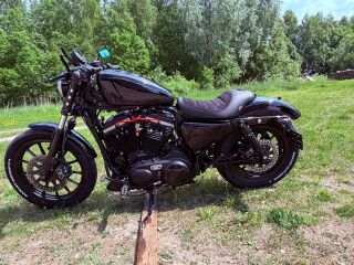 Harley-Davidson Sportster 883 IRON