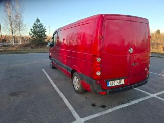 Volkswagen Crafter 2.0 R4 16v tdi 100кВ