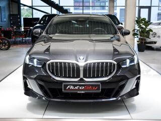 BMW 520 xDrive M-Sportpakett Touring MHEV SHADOWLINE 2.0 145kW