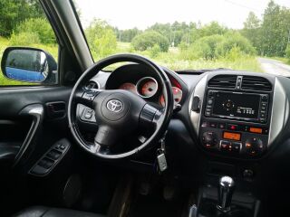 Toyota RAV4 2.0 85kW