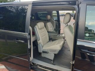 Chrysler Town & Country LX 3.3 V6 FUELFLEX 131kW