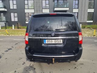 Lancia Voyager Platinum Stow&Go REG TASU MAKSTUD 3.6 V6 208кВ